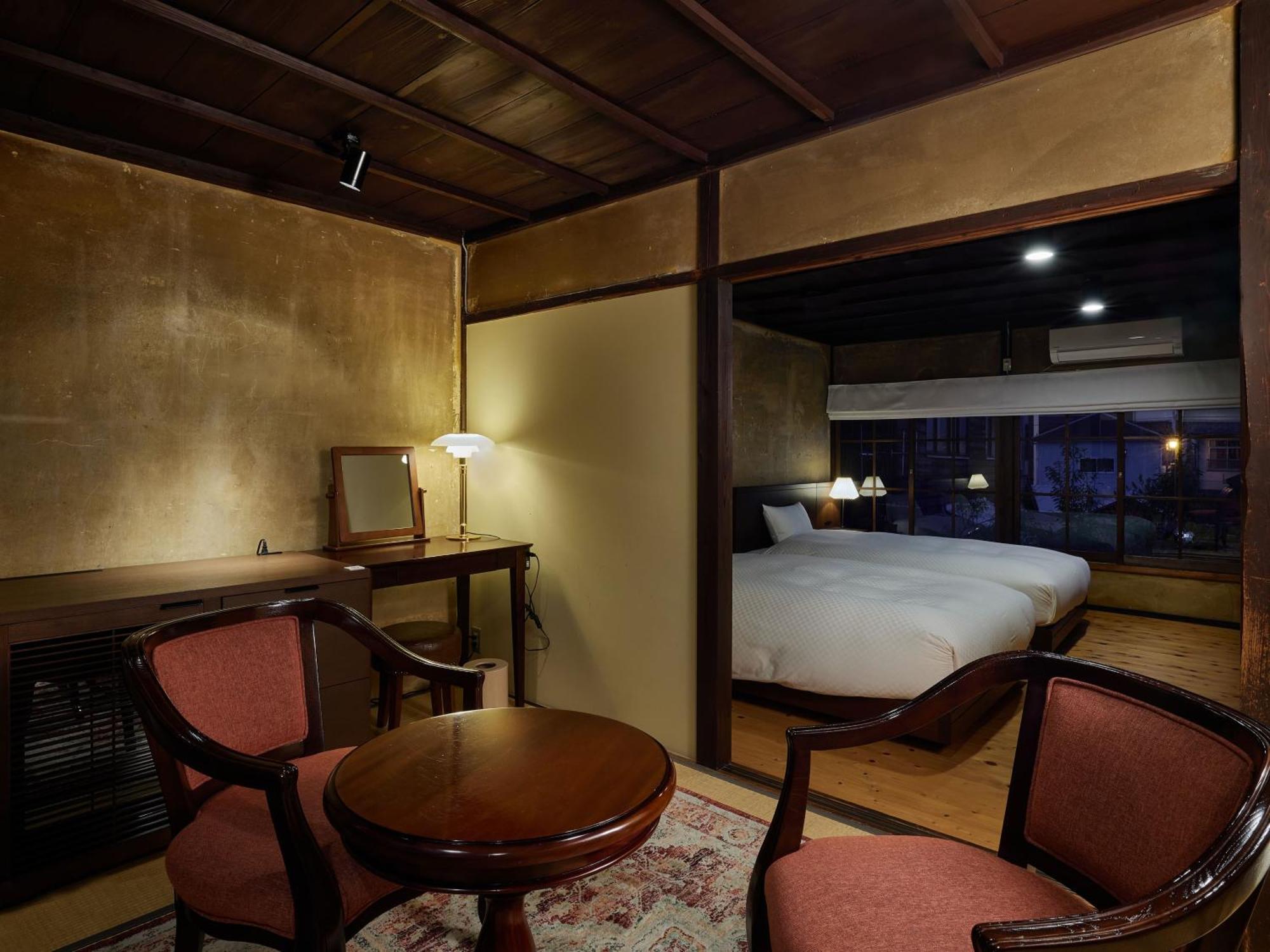 Nipponia Hotel Ozu Castle Town Extérieur photo