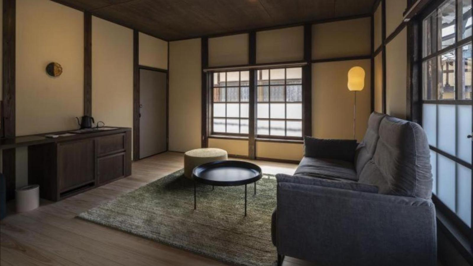 Nipponia Hotel Ozu Castle Town Extérieur photo